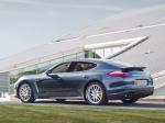 Porsche Panamera Turbo 2009 года (UK)